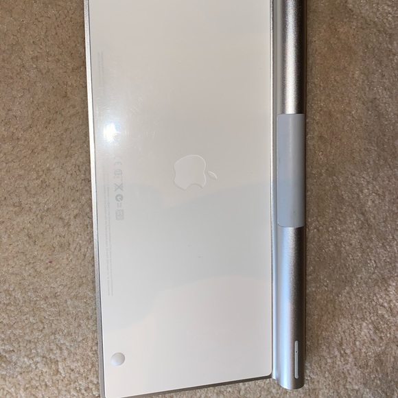 Apple Magic Keyboard - Picture 3 of 3